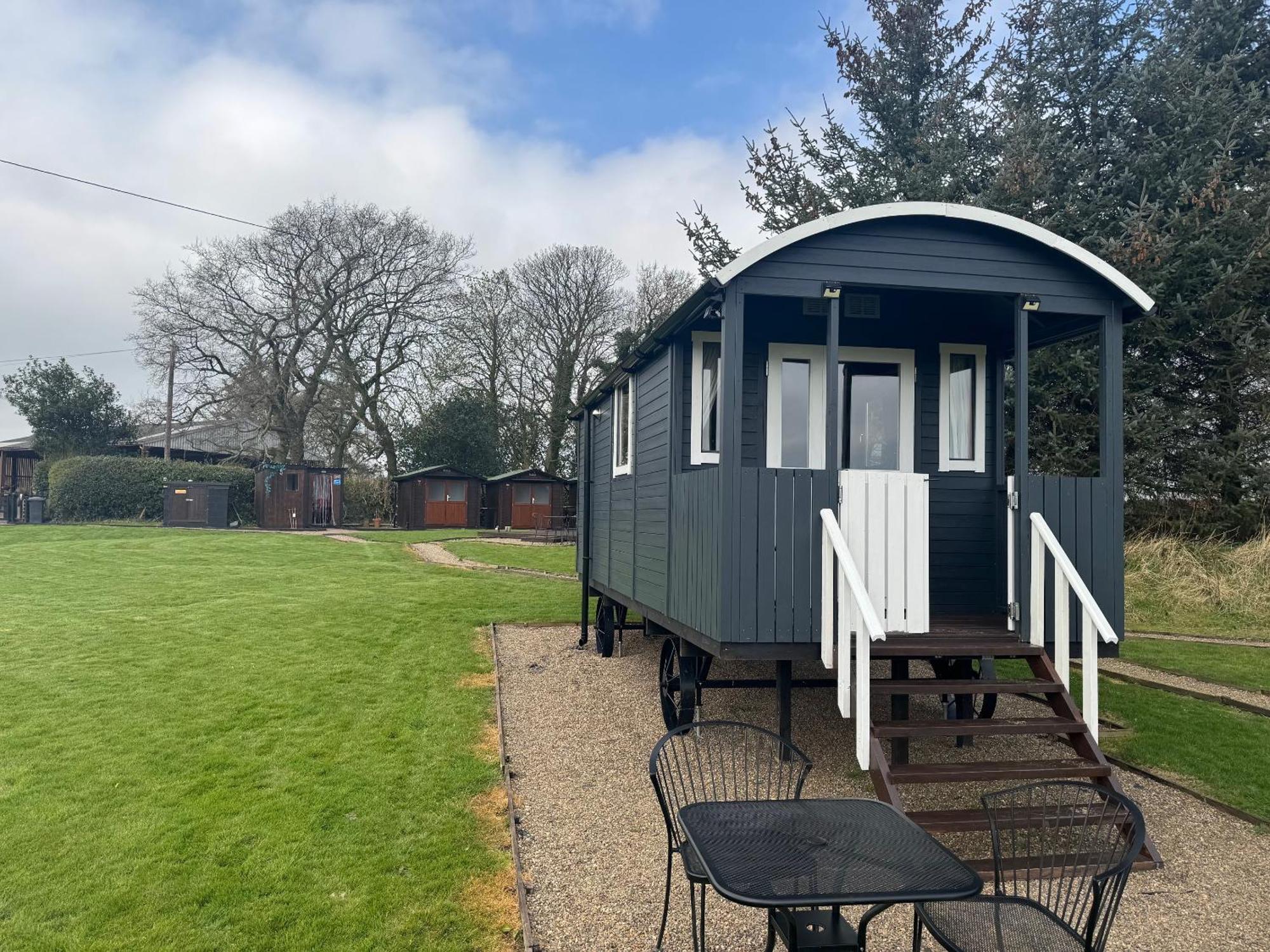 Hotel Roslin Glamping Exterior foto